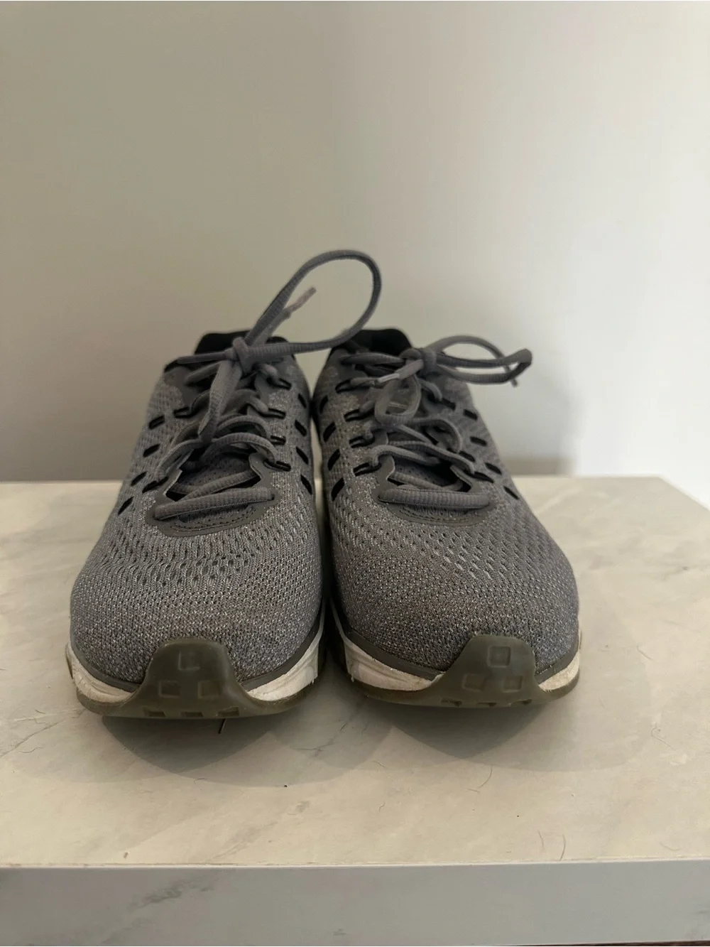 Nike Air Max Tailwind 8 Running Shoes – Men’s Size 9
